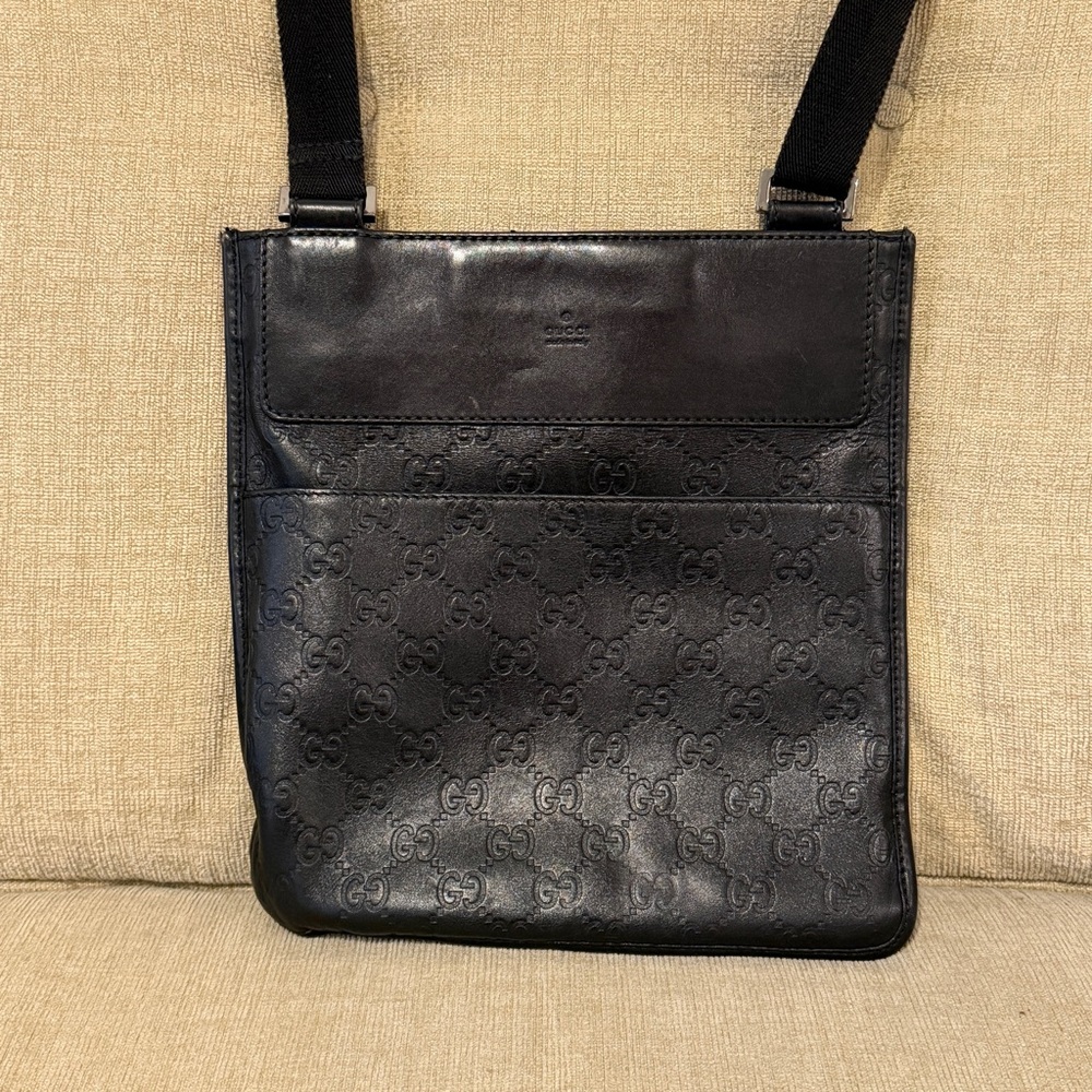 Gucci Black Leather Men's Crossbody Bag